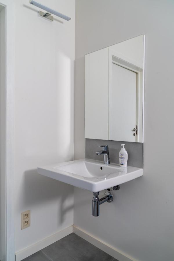 Apartamento De Hoog Velden 11 NeerNeerpelt Exterior foto